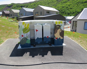 Location: John Macs Way, Tewa Banks, Arrowtown, Artist: Lisa Duncan, , with help from students at Arrowtown School, coordinated by the Queenstown Lakes Community House Trust